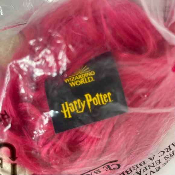 Wizarding World Harry Potter Pink Pygmy Puff Plush The Noble Collection NEW - Picture 5 of 9